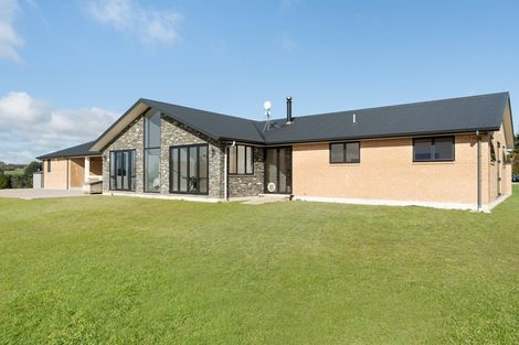 Photo of property in 14 Sarona Park Drive, Omanawa, Tauranga, 3171