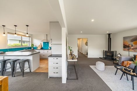 Photo of property in 7 Riversdale Road, Clouston Park, Upper Hutt, 5018