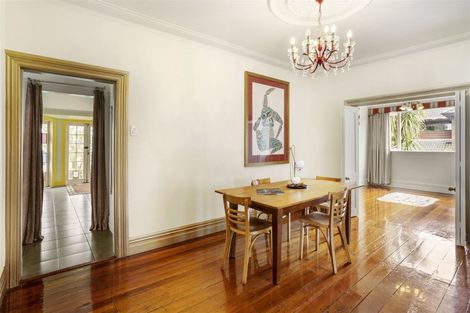 Photo of property in 21 Farquhar Road, Glendene, Auckland, 0602