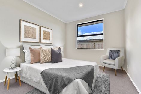 Photo of property in 22 Kukuwai Avenue, Red Beach, 0932