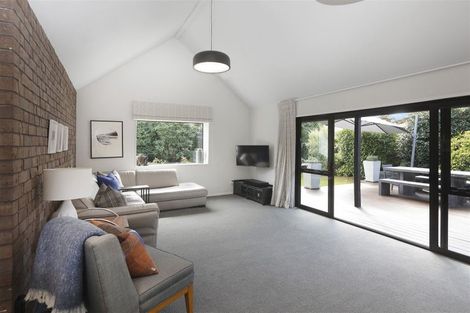 Photo of property in 464 Avonhead Road, Avonhead, Christchurch, 8042