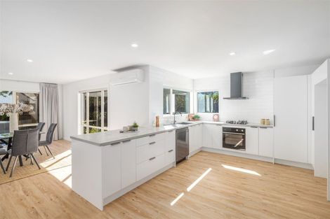 Photo of property in 9 Monterey Place, Parklands, Christchurch, 8083