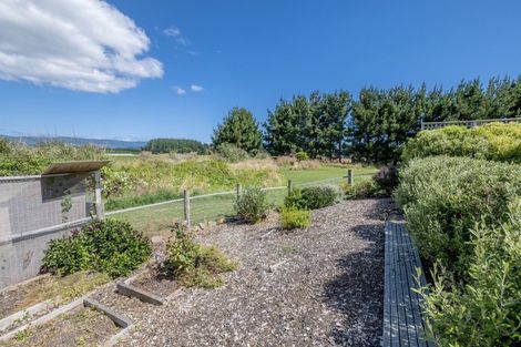Photo of property in 75 Strathnaver Drive, Waikawa Beach, Levin, 5573