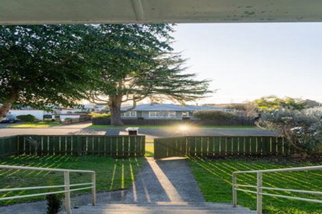 Photo of property in 6 Lisbon Street, Greerton, Tauranga, 3112