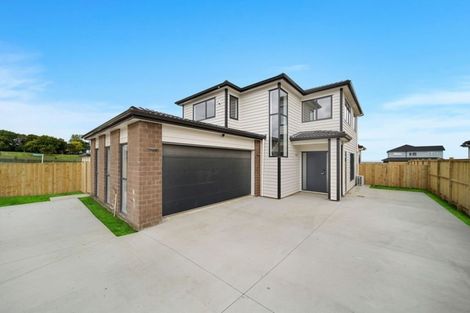 Photo of property in 78 Twin Parks Rise, Papakura, 2110