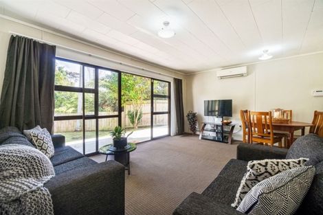 Photo of property in 1/34 Drome View Place, Beach Haven, Auckland, 0626
