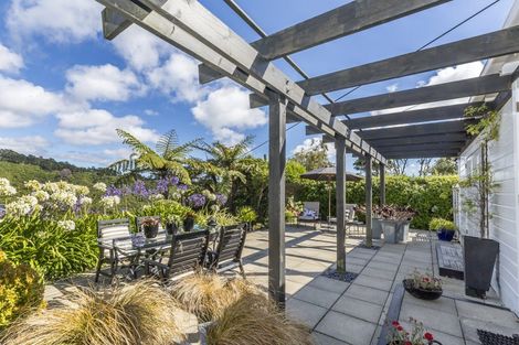 Photo of property in 75 Karepa Street, Brooklyn, Wellington, 6021