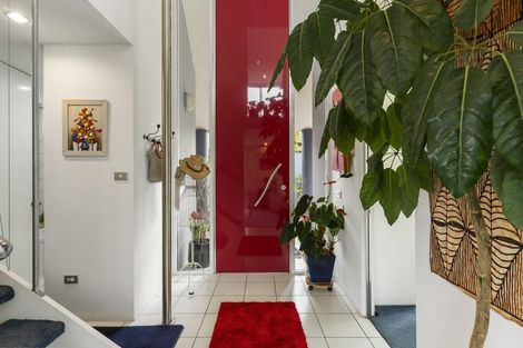 Photo of property in 8 Lingham Crescent, Torbay, Auckland, 0630