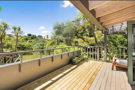 Photo of property in 6 Tree Fern Trail, Campbells Bay, Auckland, 0630