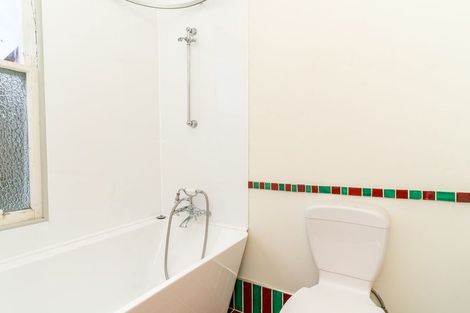 Photo of property in 32 Hereford Street, Kaikorai, Dunedin, 9010