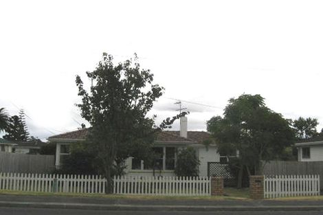 Photo of property in 296 Birkdale Road, Birkdale, Auckland, 0626