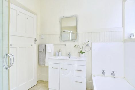 Photo of property in 102 Edinburgh Street, Spreydon, Christchurch, 8024