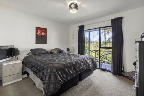 Photo of property in 7 Eagleson Street, Northcross, Auckland, 0632