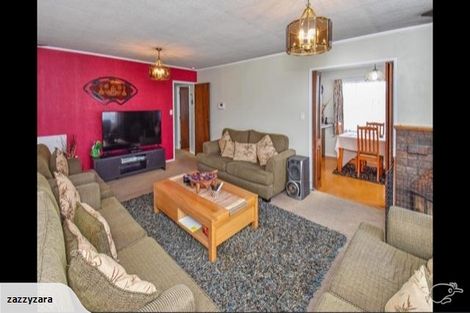 Photo of property in 23 Lane Road, Weymouth, Auckland, 2103