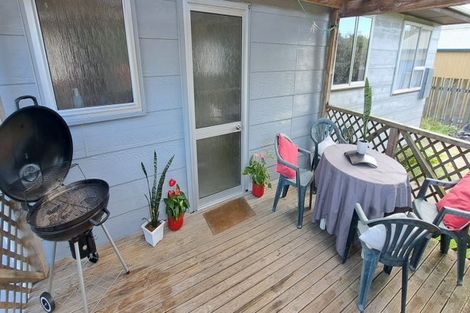 Photo of property in 3 Adkin Avenue, Levin, 5510