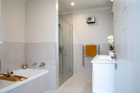 Photo of property in 12 Tui Place, Edendale, Wyndham, 9893