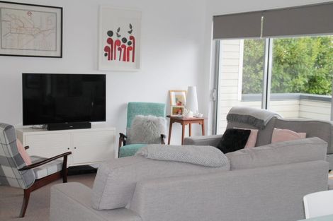 Photo of property in 24c Mandalay Terrace, Khandallah, Wellington, 6035