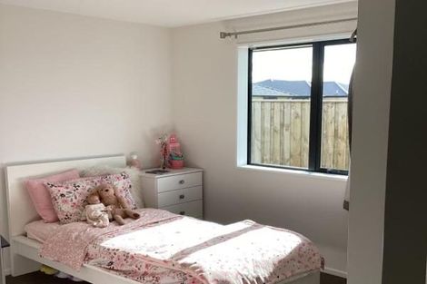 Photo of property in 10 Curtis Street, Woodend, 7610