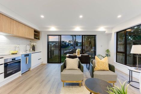 Photo of property in 10b Starling Place, Ranui, Auckland, 0612