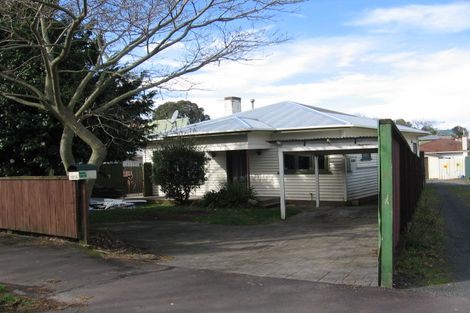 Photo of property in 121a Forest Lake Road, Forest Lake, Hamilton, 3200