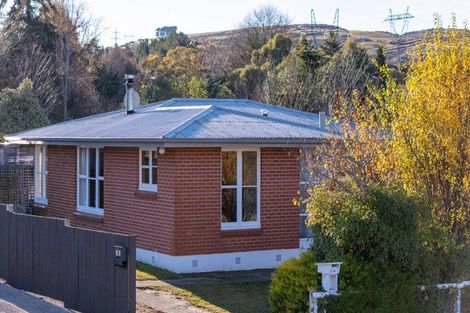 Photo of property in 34 Tamblyn Drive, Lake Roxburgh Village, Roxburgh, 9571