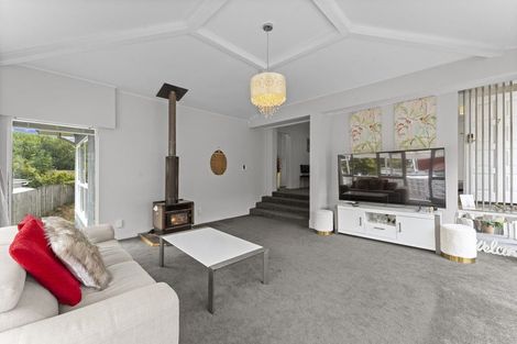 Photo of property in 7 Phoenix Place, Papatoetoe, Auckland, 2025