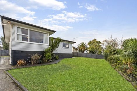 Photo of property in 24 Hobart Crescent, Wattle Downs, Auckland, 2103