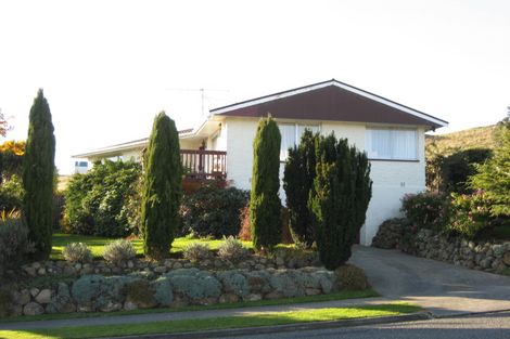 Photo of property in 71 Walker Crescent, East Gore, Gore, 9710