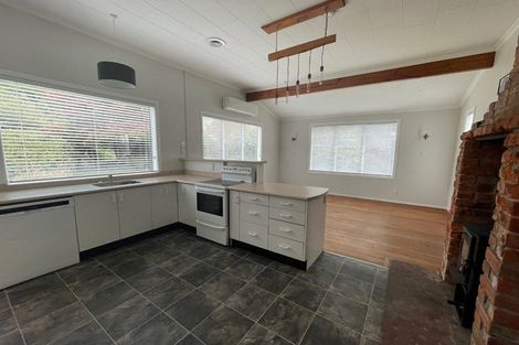 Photo of property in 25 Portia Street, Stratford, 4332