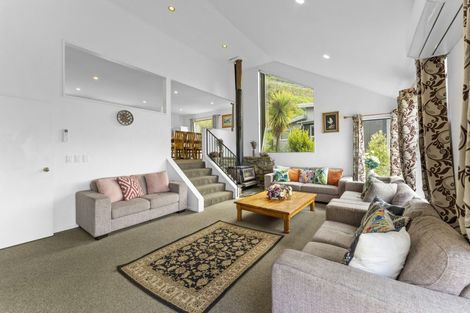 Photo of property in 24 Sainsbury Road, Fernhill, Queenstown, 9300