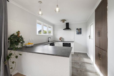 Photo of property in 3 Clifton Street, Bulls, 4818