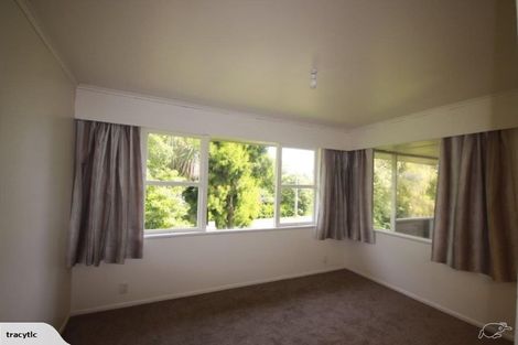 Photo of property in 6 Lee Road, Hannahs Bay, Rotorua, 3010