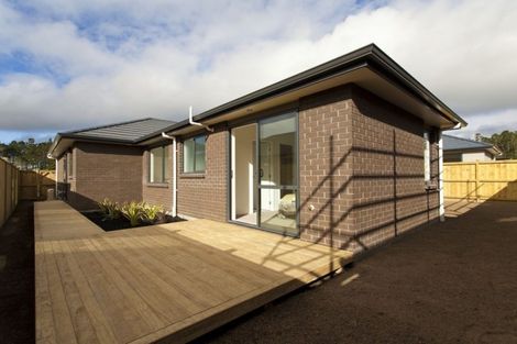 Photo of property in 11 Moemoea Avenue, Kumeu, 0810