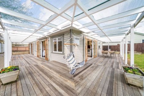 Photo of property in 2/5 Stephen Street, Trentham, Upper Hutt, 5018