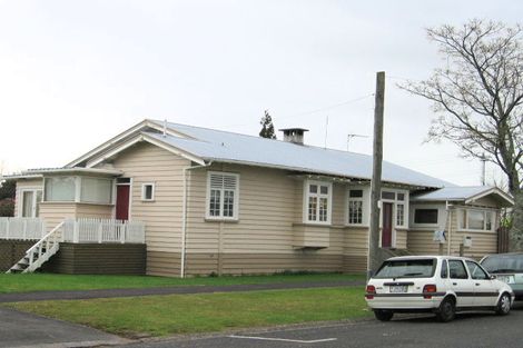 Photo of property in 2 Livingstone Avenue, Nawton, Hamilton, 3200