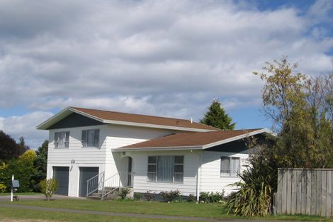 Photo of property in 3 Macdonell Street, Hilltop, Taupo, 3330