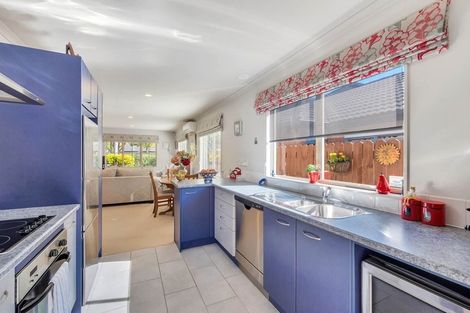 Photo of property in 69 Espalier Drive, Henderson, Auckland, 0612
