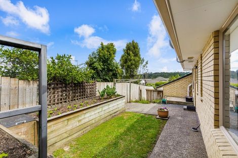 Photo of property in 23 Henry Partington Place, Greenhithe, Auckland, 0632