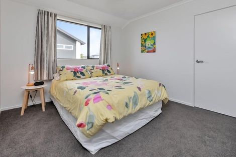 Photo of property in 18 Ocean View Rise, Ruakaka, 0116