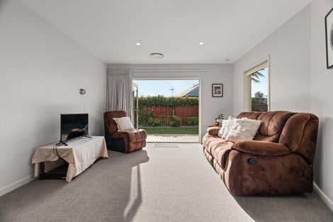 Photo of property in 2 Aranui Drive, Papamoa Beach, Papamoa, 3118
