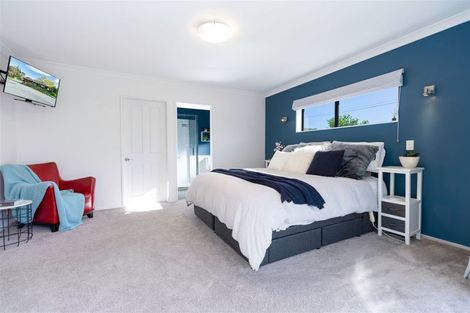 Photo of property in 25 Stella Court, Paraparaumu, 5032