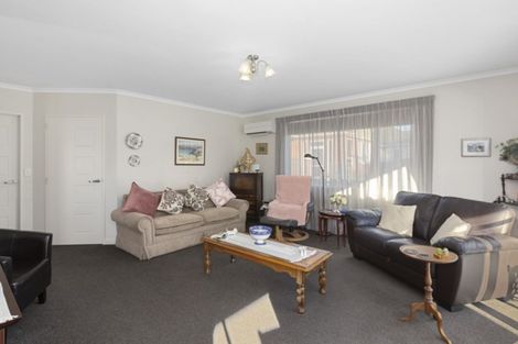 Photo of property in 6a Green Street, Mosgiel, 9024
