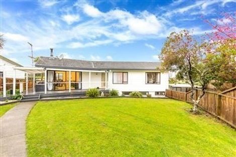 Photo of property in 8 Lorelei Place, Opaheke, Papakura, 2113