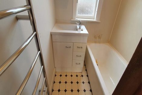 Photo of property in 12 Tennyson Street, Sydenham, Christchurch, 8023