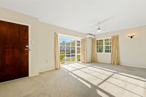 Photo of property in 5 Dalefield Drive, Cashmere, Christchurch, 8022