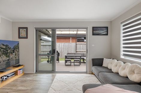 Photo of property in 9 Colpoma Close, Papamoa Beach, Papamoa, 3118