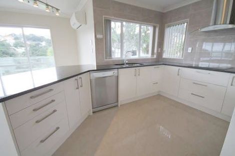 Photo of property in 97a Island Bay Road, Beach Haven, Auckland, 0626