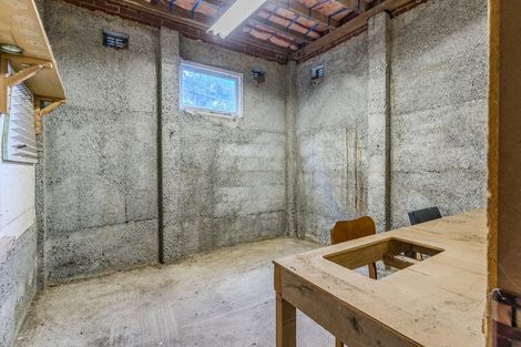 Photo of property in 21 Seaview Terrace, Kew, Dunedin, 9012