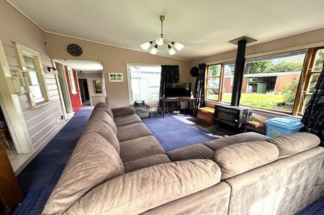 Photo of property in 2262 Papatowai Highway, Maclennan, Owaka, 9586