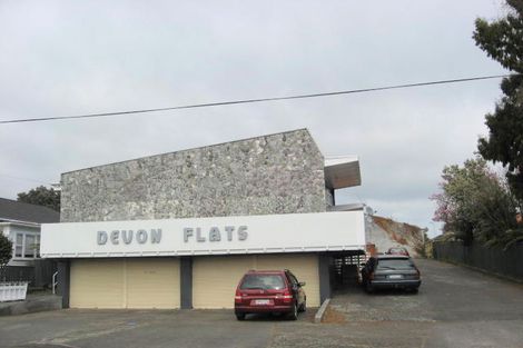 Photo of property in 19 Devon Street, Levin, 5510